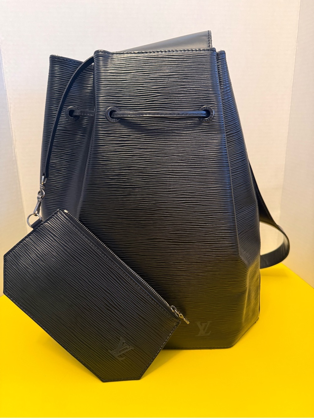 Louis Vuitton Black Textured Epi Leather Bucket Backpack with Detachable Pouch